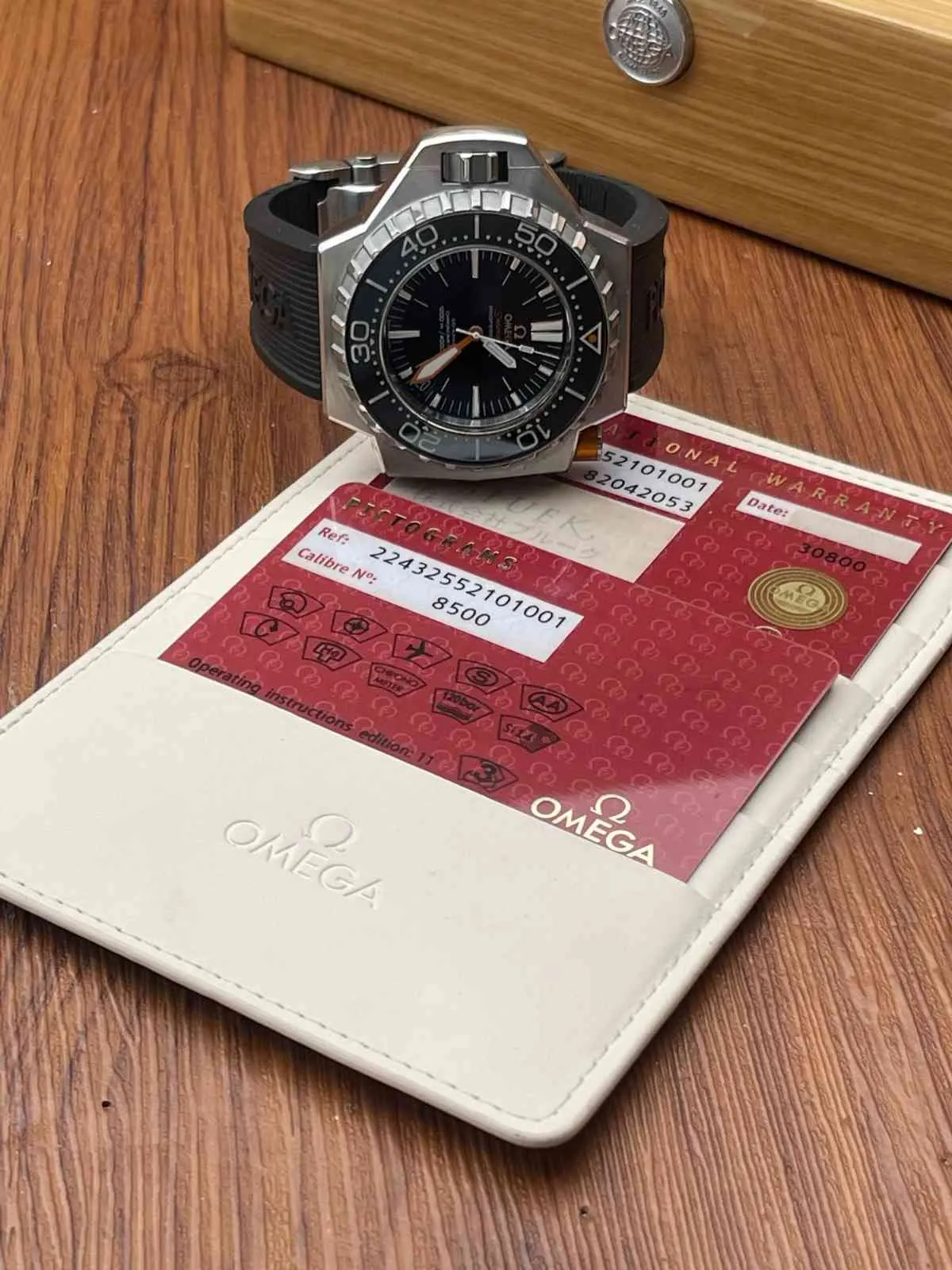 Omega 224.32.55.21.01.001