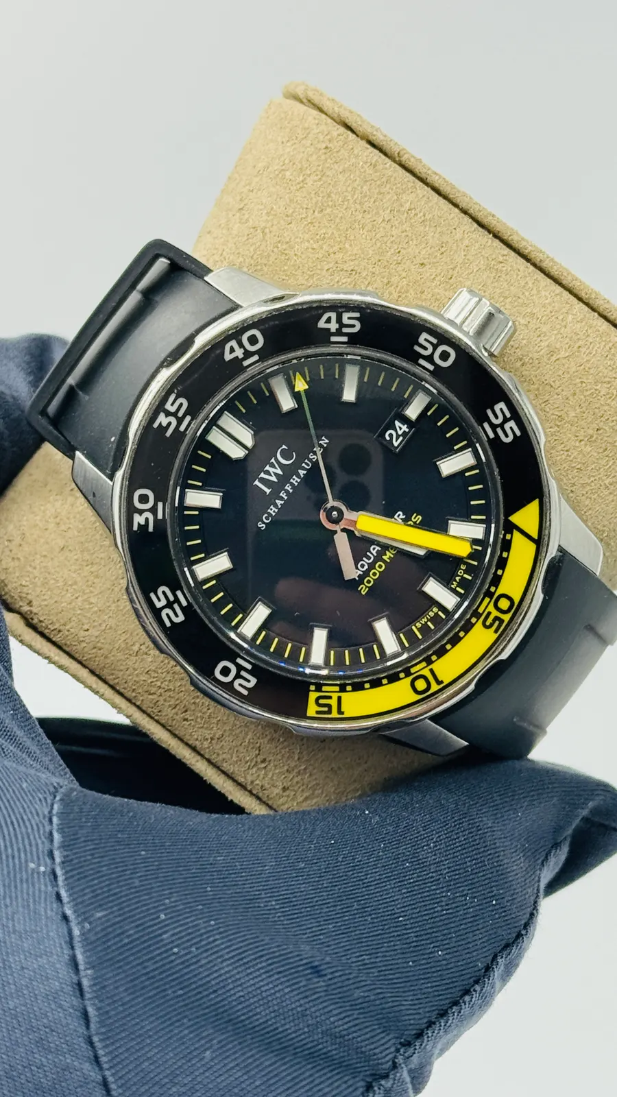IWC IW356810 (AM Straps)
