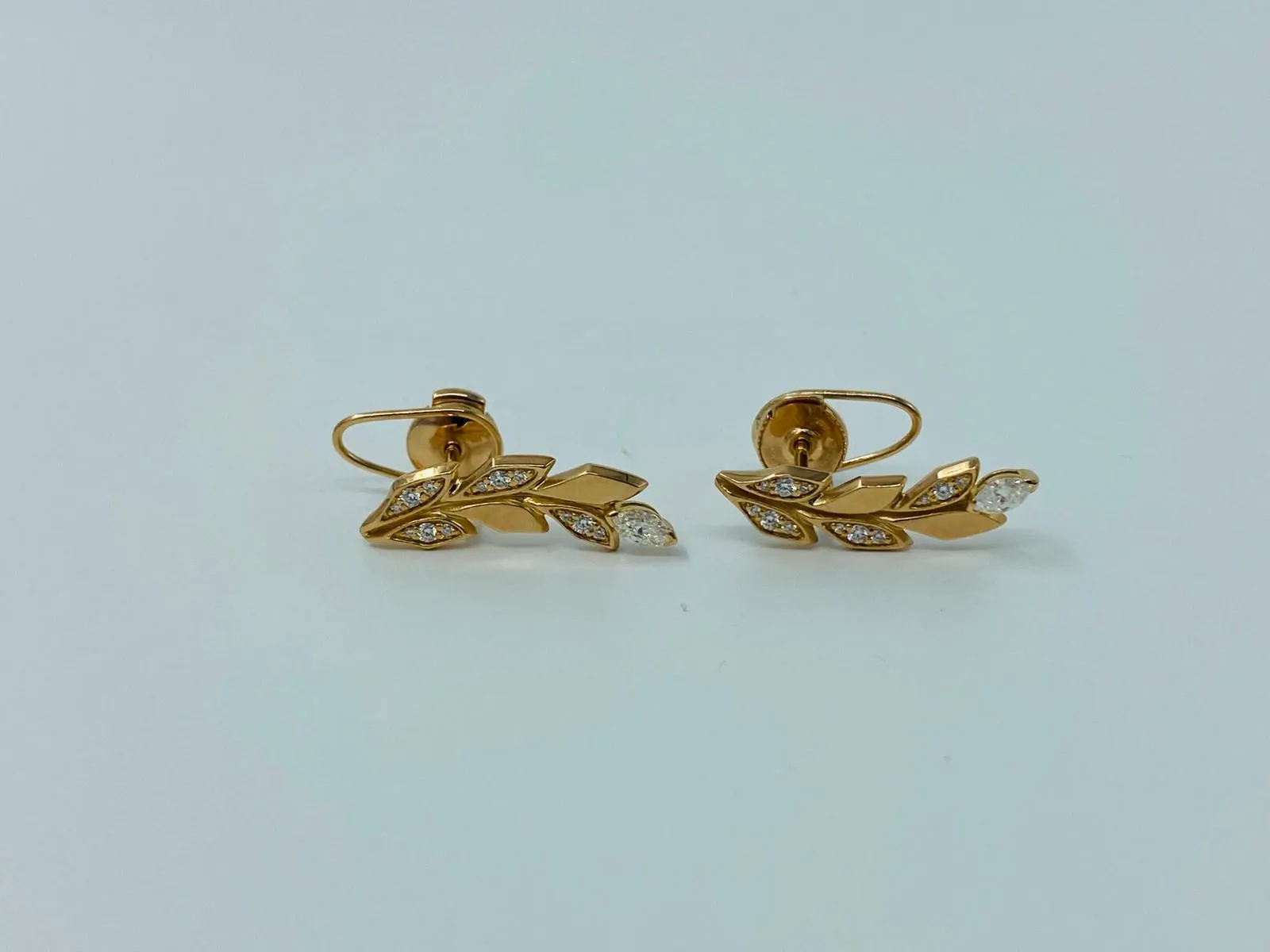 Unknown Tiffany Victoria Vine Climber Earrings 0.165ct 5.9g 750YG 2026
