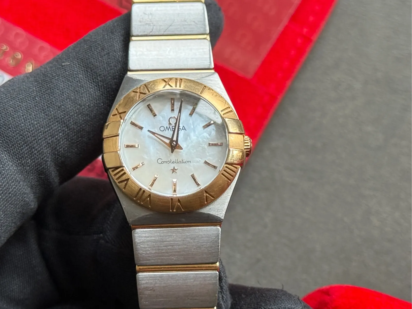 Omega 123.20.24.60.05.001