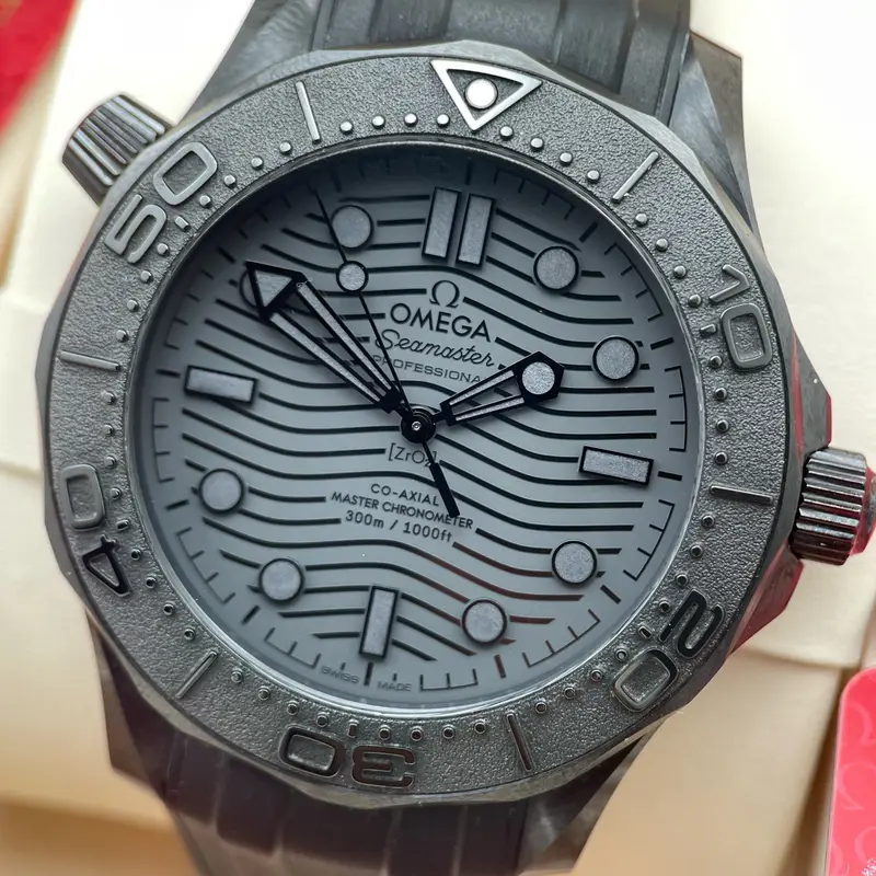 Omega 210.92.44.20.01.003