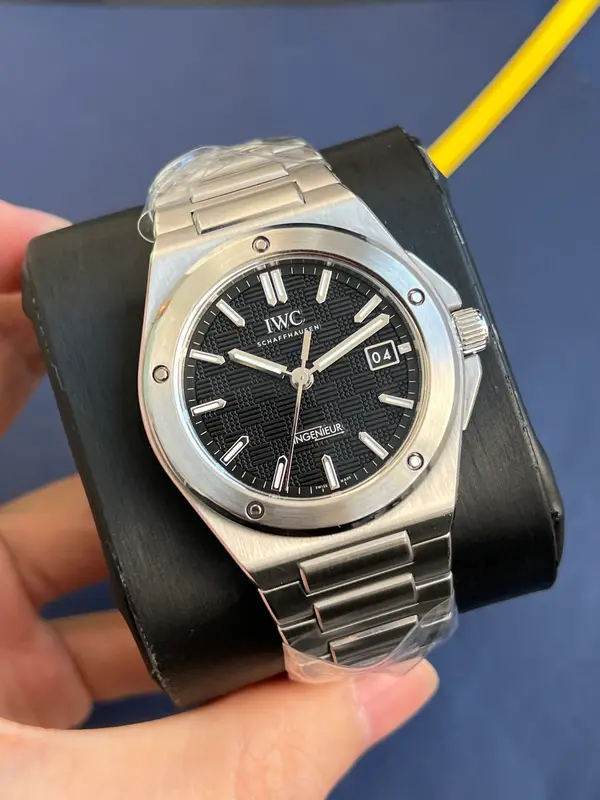 IWC Unknown