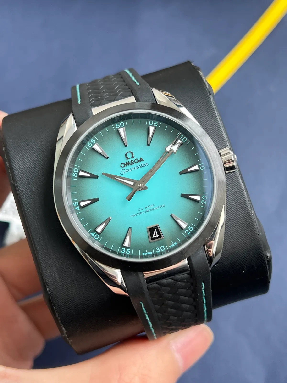 Omega IW328901