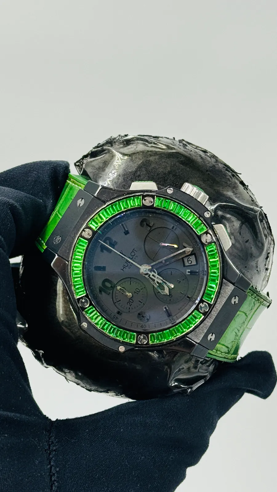 Hublot 341.CG.1110.LR.1922 (Box damaged)