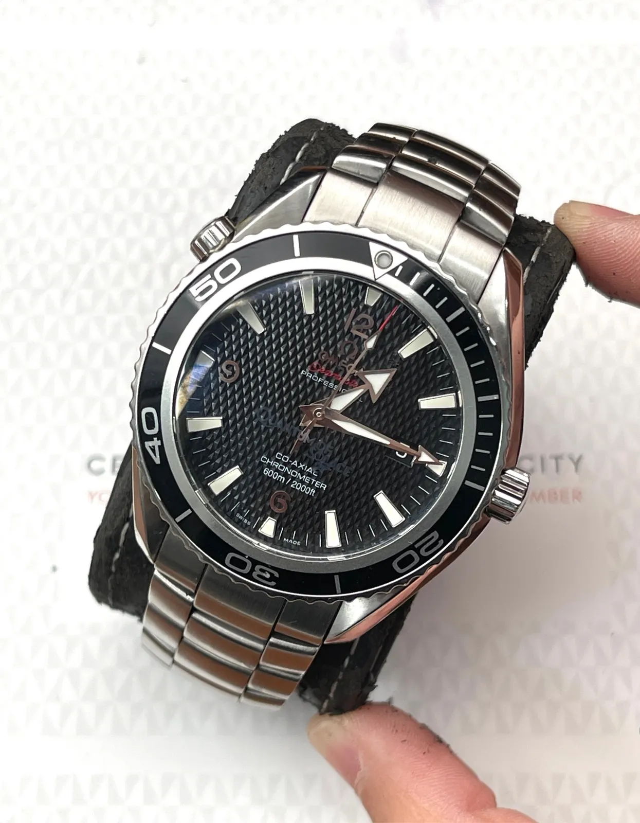 Omega 222.30.46.20.01.001